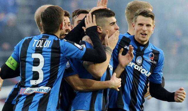  博洛尼亚运河德比战，雷纳托戴尔迪亚瓦球场力克都灵